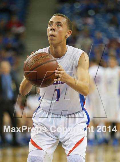 Thumbnail 1 in Folsom vs. St. John Bosco (CIF State D2 Final) photogallery.