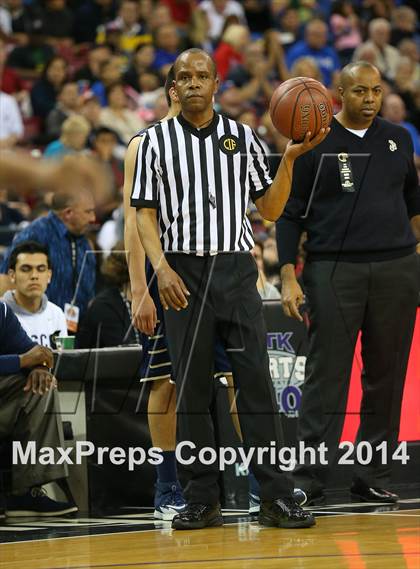 Thumbnail 3 in Folsom vs. St. John Bosco (CIF State D2 Final) photogallery.