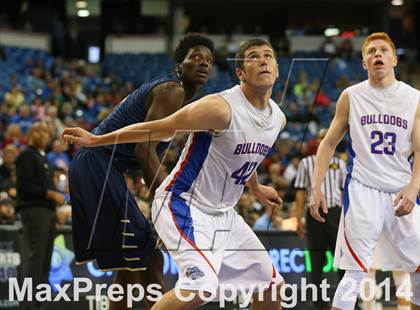 Thumbnail 3 in Folsom vs. St. John Bosco (CIF State D2 Final) photogallery.