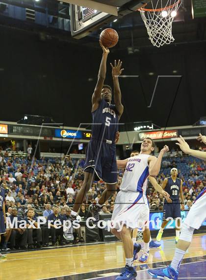 Thumbnail 2 in Folsom vs. St. John Bosco (CIF State D2 Final) photogallery.