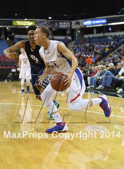 Thumbnail 3 in Folsom vs. St. John Bosco (CIF State D2 Final) photogallery.