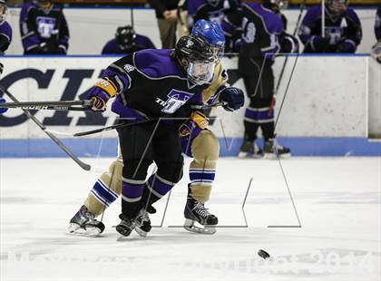 Thumbnail 2 in Newtown vs. Tri-Town (CIAC Division III Semifinal) photogallery.