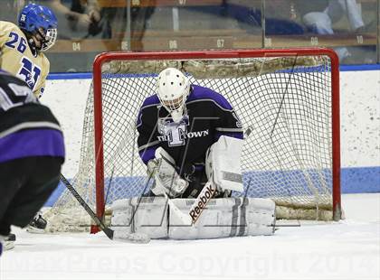 Thumbnail 1 in Newtown vs. Tri-Town (CIAC Division III Semifinal) photogallery.