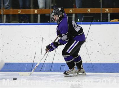 Thumbnail 3 in Newtown vs. Tri-Town (CIAC Division III Semifinal) photogallery.