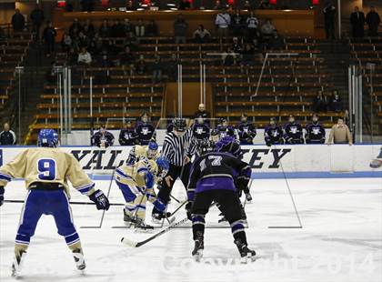 Thumbnail 2 in Newtown vs. Tri-Town (CIAC Division III Semifinal) photogallery.