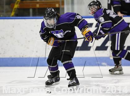 Thumbnail 2 in Newtown vs. Tri-Town (CIAC Division III Semifinal) photogallery.