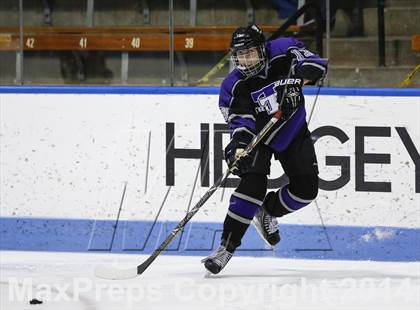Thumbnail 1 in Newtown vs. Tri-Town (CIAC Division III Semifinal) photogallery.