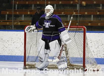 Thumbnail 2 in Newtown vs. Tri-Town (CIAC Division III Semifinal) photogallery.