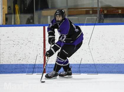 Thumbnail 3 in Newtown vs. Tri-Town (CIAC Division III Semifinal) photogallery.