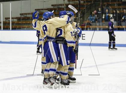 Thumbnail 2 in Newtown vs. Tri-Town (CIAC Division III Semifinal) photogallery.