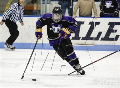 Thumbnail 2 in Newtown vs. Tri-Town (CIAC Division III Semifinal) photogallery.