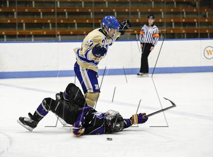 Thumbnail 1 in Newtown vs. Tri-Town (CIAC Division III Semifinal) photogallery.