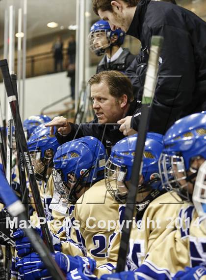 Thumbnail 1 in Newtown vs. Tri-Town (CIAC Division III Semifinal) photogallery.