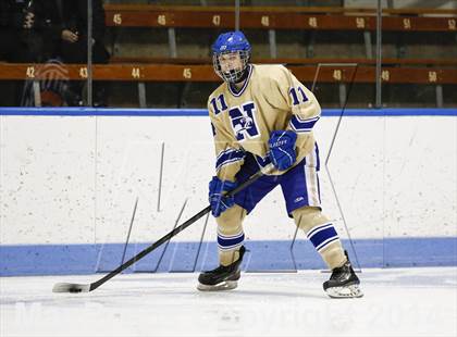 Thumbnail 1 in Newtown vs. Tri-Town (CIAC Division III Semifinal) photogallery.