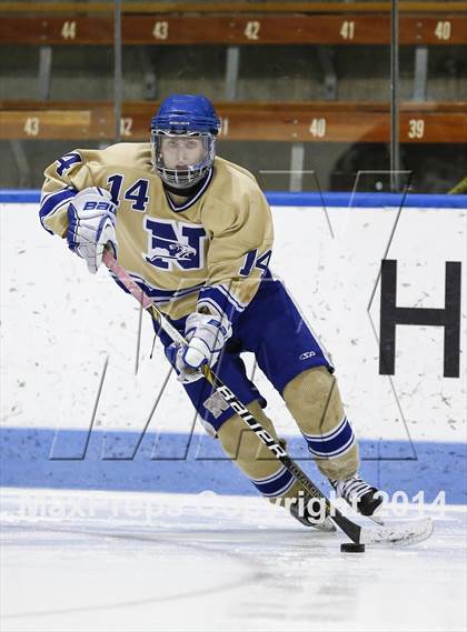 Thumbnail 2 in Newtown vs. Tri-Town (CIAC Division III Semifinal) photogallery.