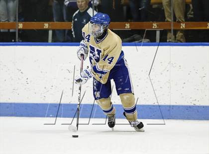 Thumbnail 3 in Newtown vs. Tri-Town (CIAC Division III Semifinal) photogallery.