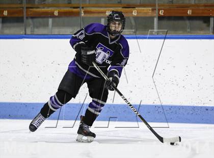 Thumbnail 3 in Newtown vs. Tri-Town (CIAC Division III Semifinal) photogallery.