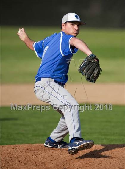 Thumbnail 1 in Alta Loma @ Etiwanda photogallery.