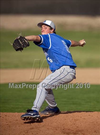 Thumbnail 2 in Alta Loma @ Etiwanda photogallery.
