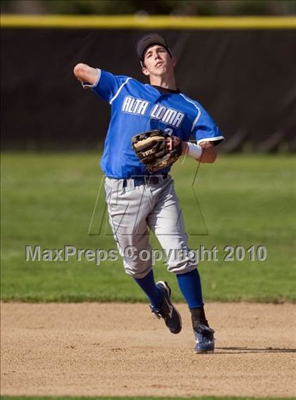 Thumbnail 2 in Alta Loma @ Etiwanda photogallery.