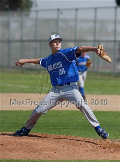 Thumbnail 3 in Alta Loma @ Etiwanda photogallery.