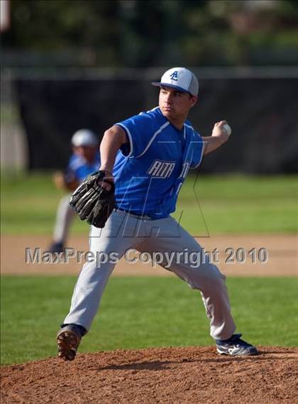 Thumbnail 1 in Alta Loma @ Etiwanda photogallery.