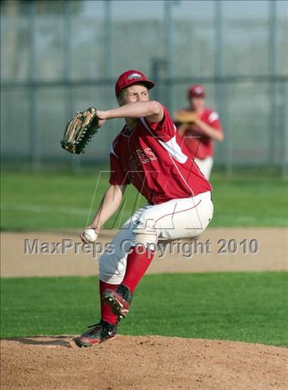 Thumbnail 2 in Alta Loma @ Etiwanda photogallery.