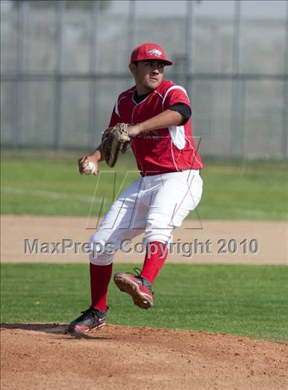 Thumbnail 1 in Alta Loma @ Etiwanda photogallery.