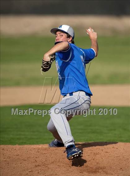 Thumbnail 1 in Alta Loma @ Etiwanda photogallery.