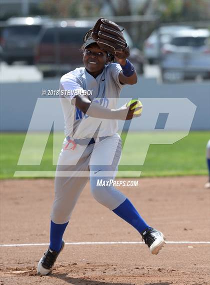 Thumbnail 1 in Mater Dei Catholic @ Norco photogallery.