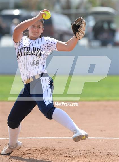 Thumbnail 1 in Mater Dei Catholic @ Norco photogallery.