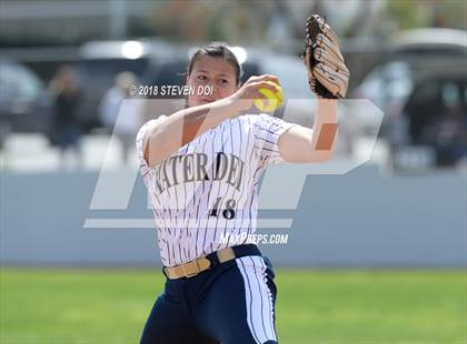 Thumbnail 2 in Mater Dei Catholic @ Norco photogallery.