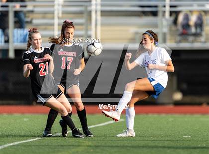 Thumbnail 3 in Winchester vs. Danvers (MIAA Division 2 North Final) photogallery.
