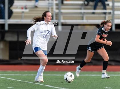 Thumbnail 2 in Winchester vs. Danvers (MIAA Division 2 North Final) photogallery.