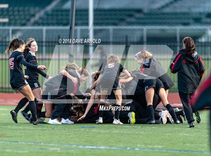 Thumbnail 2 in Winchester vs. Danvers (MIAA Division 2 North Final) photogallery.