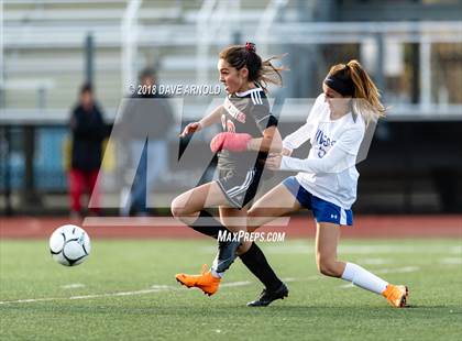 Thumbnail 2 in Winchester vs. Danvers (MIAA Division 2 North Final) photogallery.