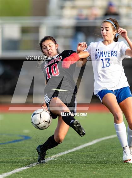 Thumbnail 1 in Winchester vs. Danvers (MIAA Division 2 North Final) photogallery.