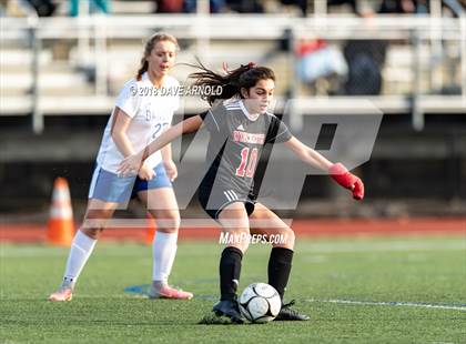 Thumbnail 3 in Winchester vs. Danvers (MIAA Division 2 North Final) photogallery.