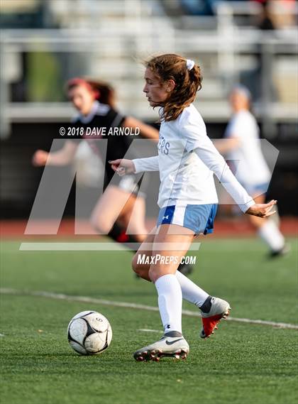 Thumbnail 2 in Winchester vs. Danvers (MIAA Division 2 North Final) photogallery.