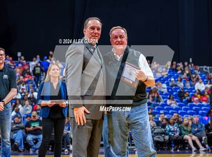 Thumbnail 3 in Summer Creek vs. Duncanville (UIL 6A Basketball Semifinal) photogallery.