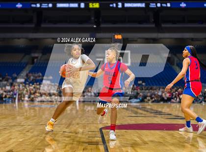 Thumbnail 1 in Summer Creek vs. Duncanville (UIL 6A Basketball Semifinal) photogallery.