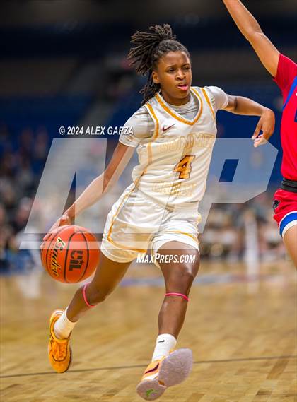 Thumbnail 1 in Summer Creek vs. Duncanville (UIL 6A Basketball Semifinal) photogallery.