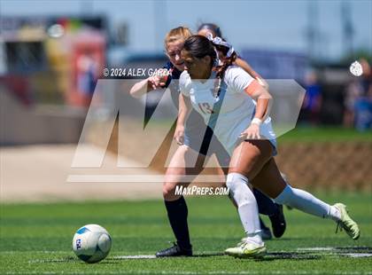 Thumbnail 2 in Frisco Wakeland vs. Leander Rouse (UIL 5A Soccer Semifinal) photogallery.