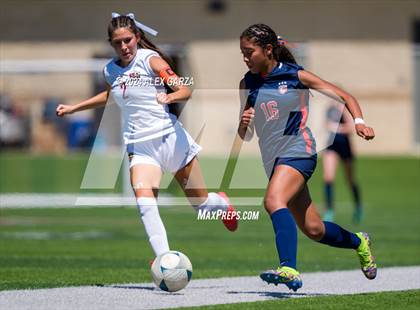 Thumbnail 2 in Frisco Wakeland vs. Leander Rouse (UIL 5A Soccer Semifinal) photogallery.