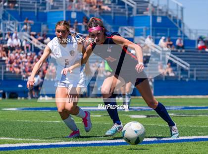 Thumbnail 3 in Frisco Wakeland vs. Leander Rouse (UIL 5A Soccer Semifinal) photogallery.
