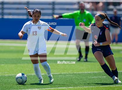 Thumbnail 3 in Frisco Wakeland vs. Leander Rouse (UIL 5A Soccer Semifinal) photogallery.