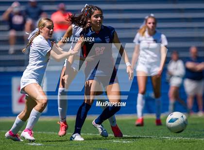 Thumbnail 1 in Frisco Wakeland vs. Leander Rouse (UIL 5A Soccer Semifinal) photogallery.