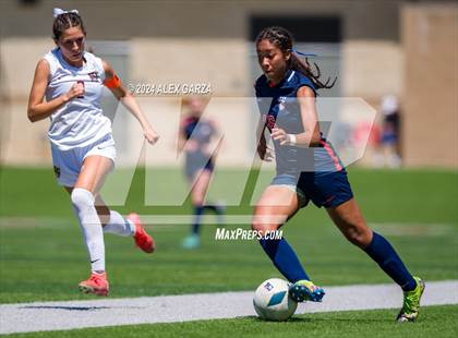 Thumbnail 1 in Frisco Wakeland vs. Leander Rouse (UIL 5A Soccer Semifinal) photogallery.