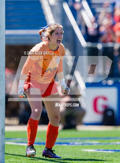 Thumbnail 2 in Frisco Wakeland vs. Leander Rouse (UIL 5A Soccer Semifinal) photogallery.