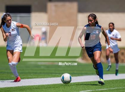 Thumbnail 1 in Frisco Wakeland vs. Leander Rouse (UIL 5A Soccer Semifinal) photogallery.